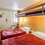 Hotel Premiere Classe Nord - Memorial 2*