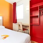 Hotell Premiere Classe Nord - Memorial