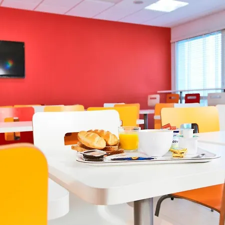 Hotell Premiere Classe Nord - Memorial