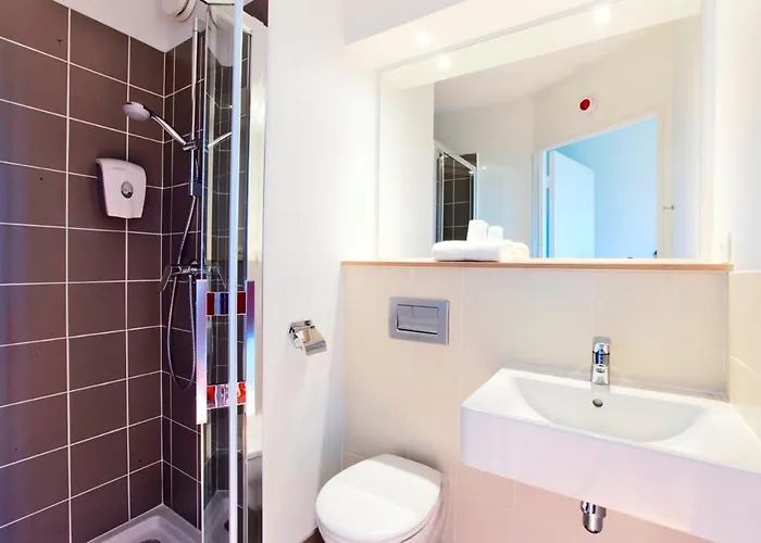 Hotell Premiere Classe Nord - Memorial 2*