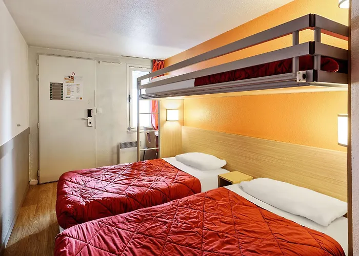 Hotel Premiere Classe Nord - Memorial 2*