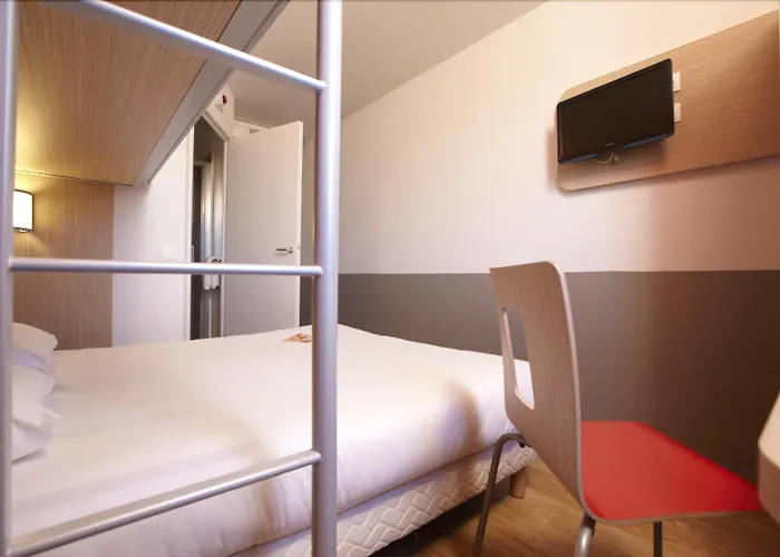 Hotell Premiere Classe Nord - Memorial 2*