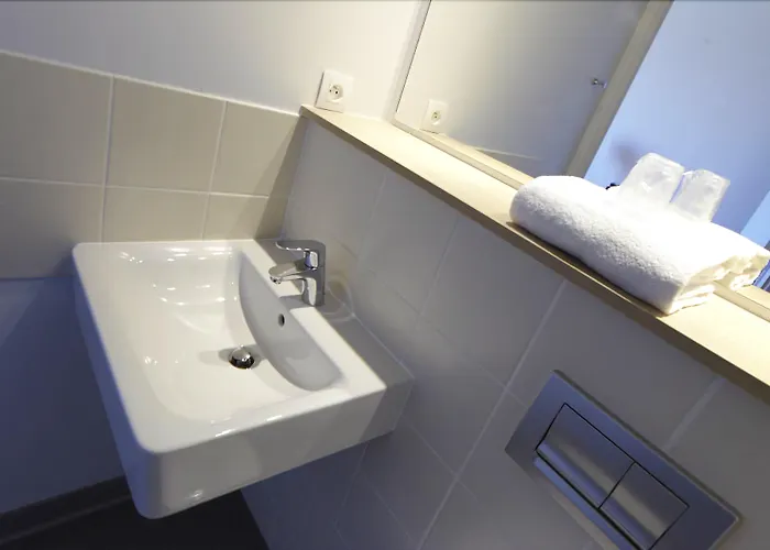 Hotel Premiere Classe Nord - Memorial Caen