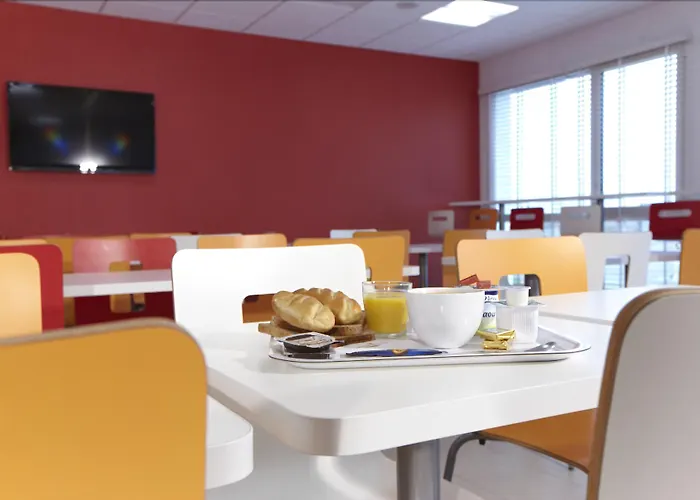 Hotell Premiere Classe Nord - Memorial 2*