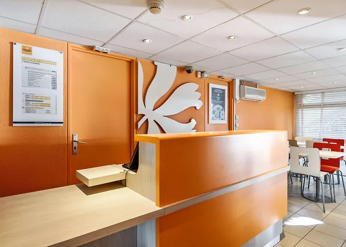 Hotel Premiere Classe Nord - Memorial 2*