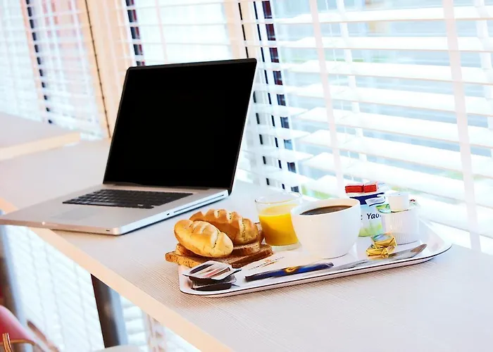 Hotell Premiere Classe Nord - Memorial 2*