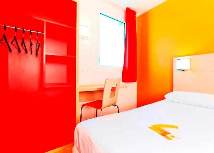 Hotell Premiere Classe Nord - Memorial