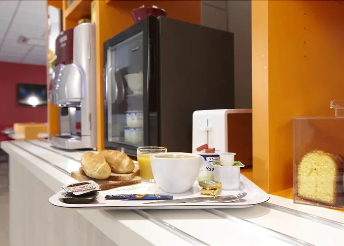 Hotel Premiere Classe Nord - Memorial 2*